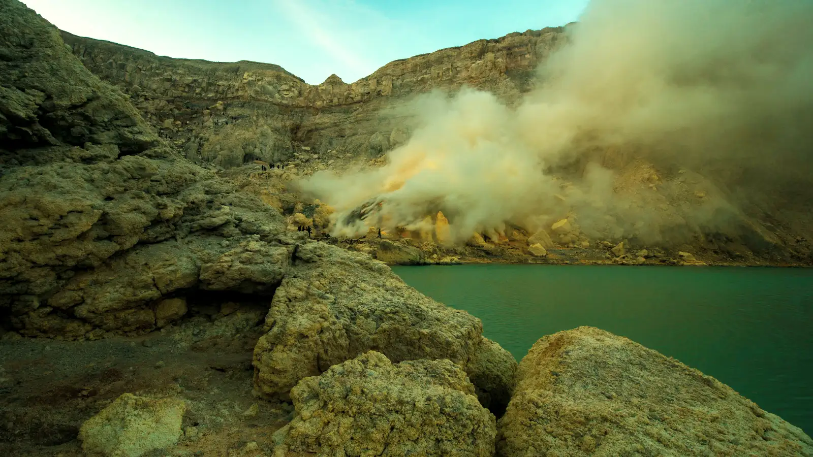 Bromo Ijen Bali Tour Package