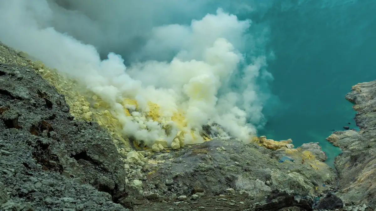 Steep mountain trail leading to the Ijen crater The steep hiking trail at Mount Ijen at night